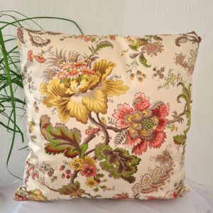 Housse de coussin floral