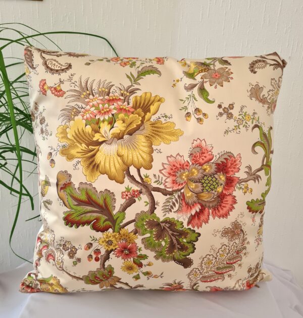 Housse de coussin floral