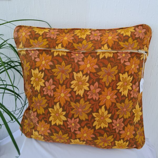 Housse de coussin vintage – Image 2